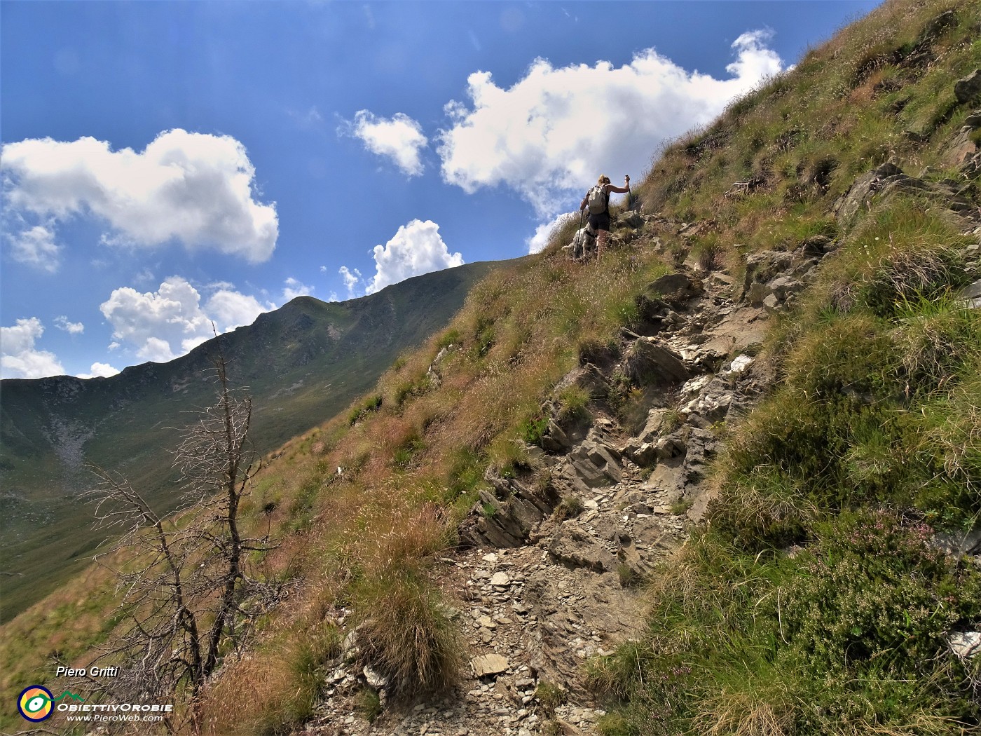 50 Evvia in salita pomeridiana dal Passo di Tartano (2108 m) alla Cima di Lemma ( 2348 m).JPG